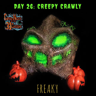 Freaky Kiss - Creepy Crawly