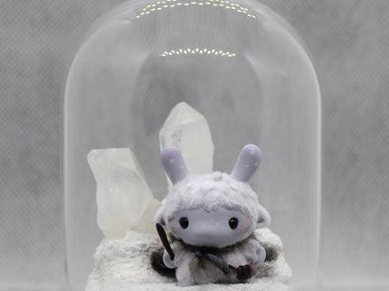 Beanie Bat - Calder Snow Terrarium