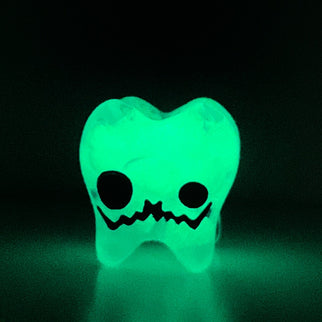 Chibi Rotty with Glow Bones