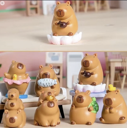 CAPYBARA LIFE FIGURINE BLIND BOX